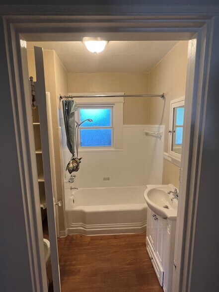 More Photos Of 2729 Byron St, Palo Alto Multifamily For Sale