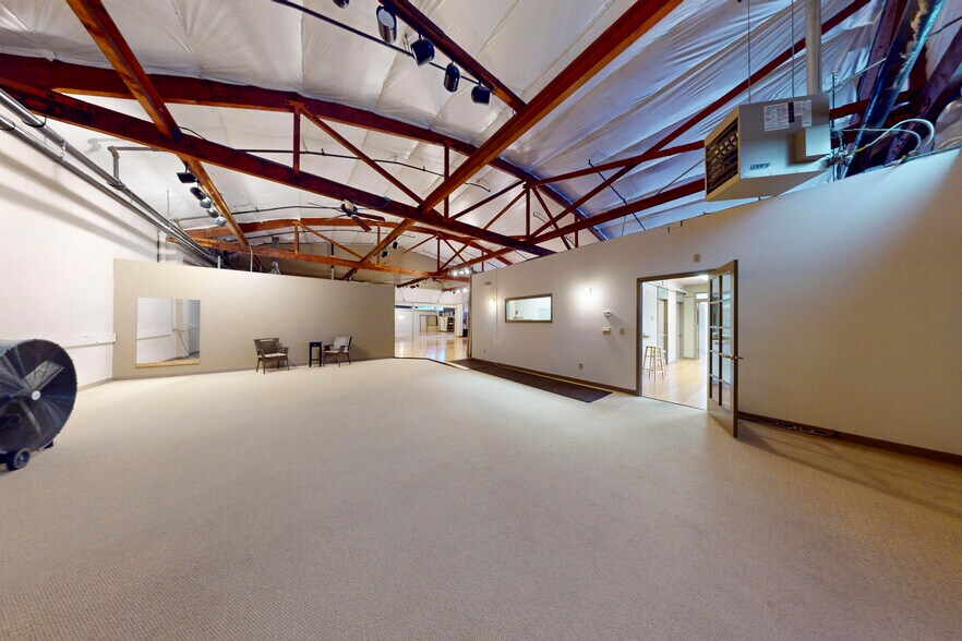 More Photos Of 301-303 Capitol Way N, Olympia Service For Sale