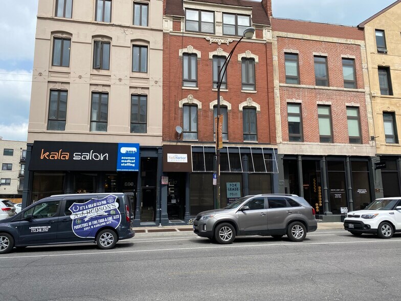 More Photos Of 687-689 N Milwaukee Ave, Chicago Apartments For Lease