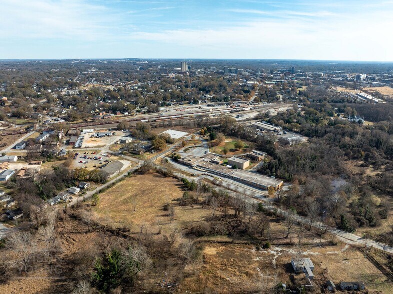 More Photos Of 1600 W Washington St, Greenville Land For Sale