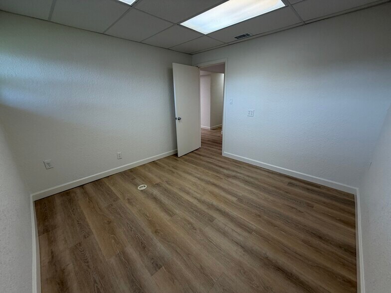 More Photos Of 3443 Tamiami Trl, Port Charlotte Medical For Lease