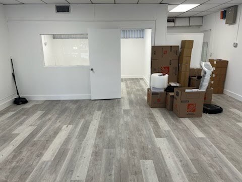 More Photos Of 2632 Hollywood Blvd, Hollywood Office For Lease
