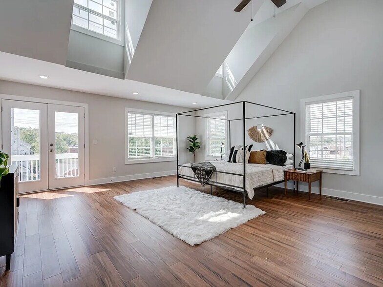 More Photos Of , Nashville Specialty For Sale