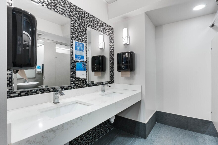 More Photos Of 2201 Lucien Way, Maitland Office For Sale