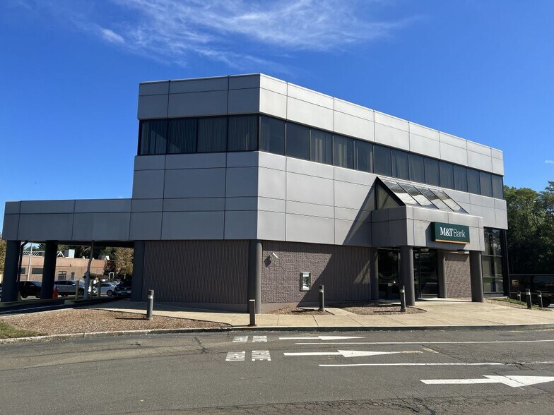 More Photos Of 500 E Main St, Branford Medical For Lease