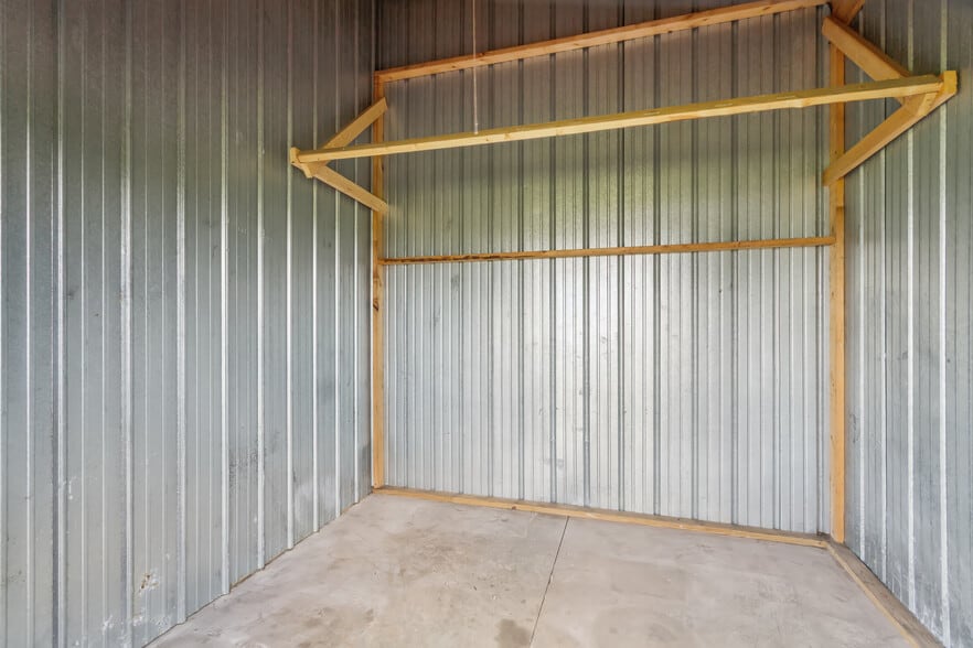 More Photos Of 715 N Sandusky St, Mount Vernon Self Storage For Sale