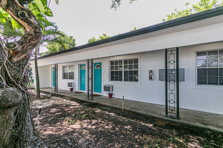 Primary Photo Of 1717 NE 12th St, Fort Lauderdale Apartments For Sale