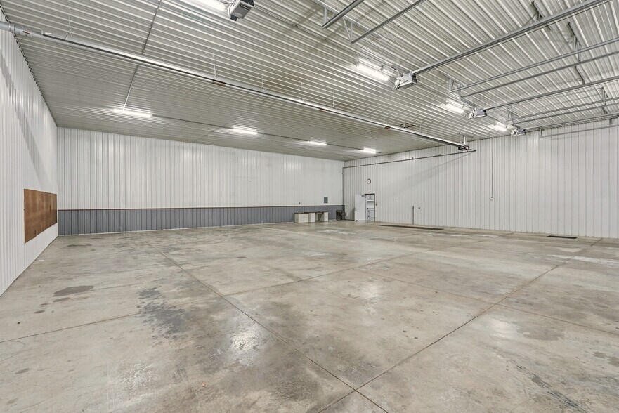 More Photos Of 4485 Back Orrville Rd, Wooster Light Distribution For Sale