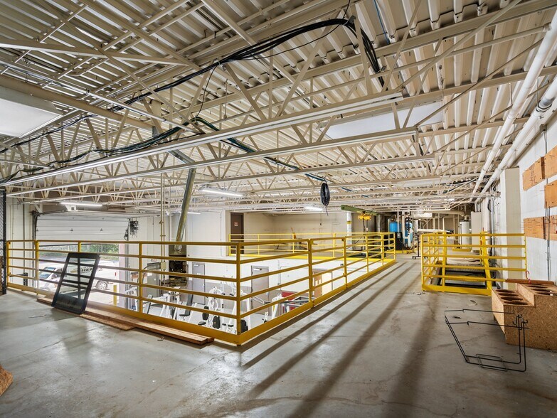 More Photos Of 890 Island Lake Rd NW, Kalkaska Manufacturing For Sale