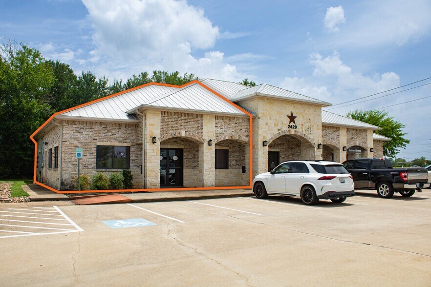 Primary Photo Of 2429 Earl Rudder Fwy, College Station Office For Lease