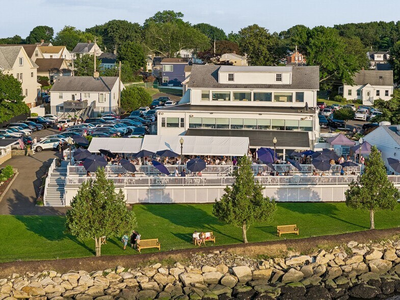 More Photos Of 62 Cove St, New Haven Specialty For Sale
