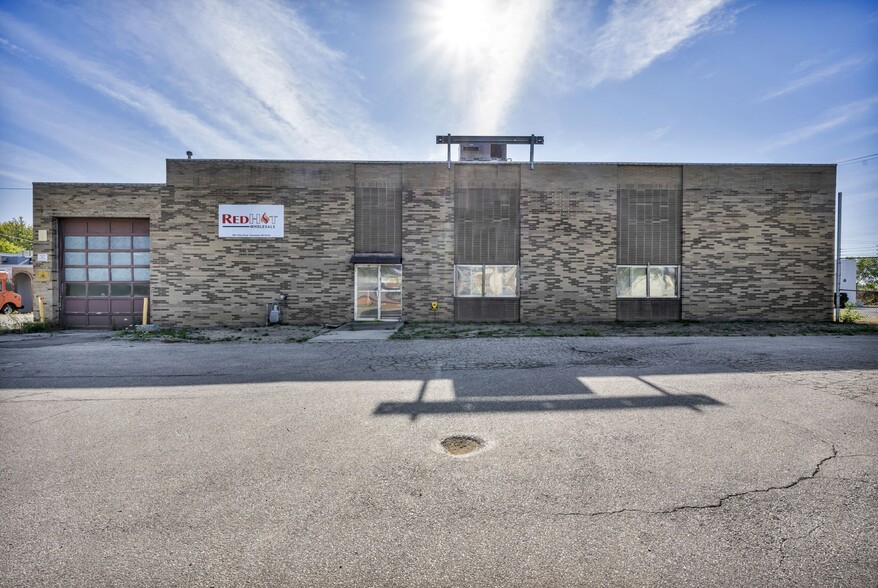 Primary Photo Of 4661 Giles Rd, Cleveland Manufacturing For Lease