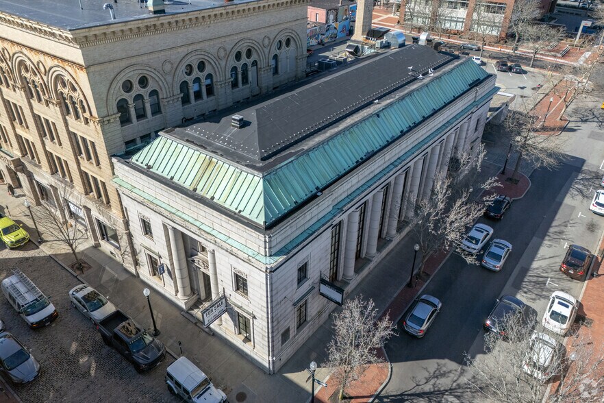More Photos Of 95 William St, New Bedford Bank For Lease