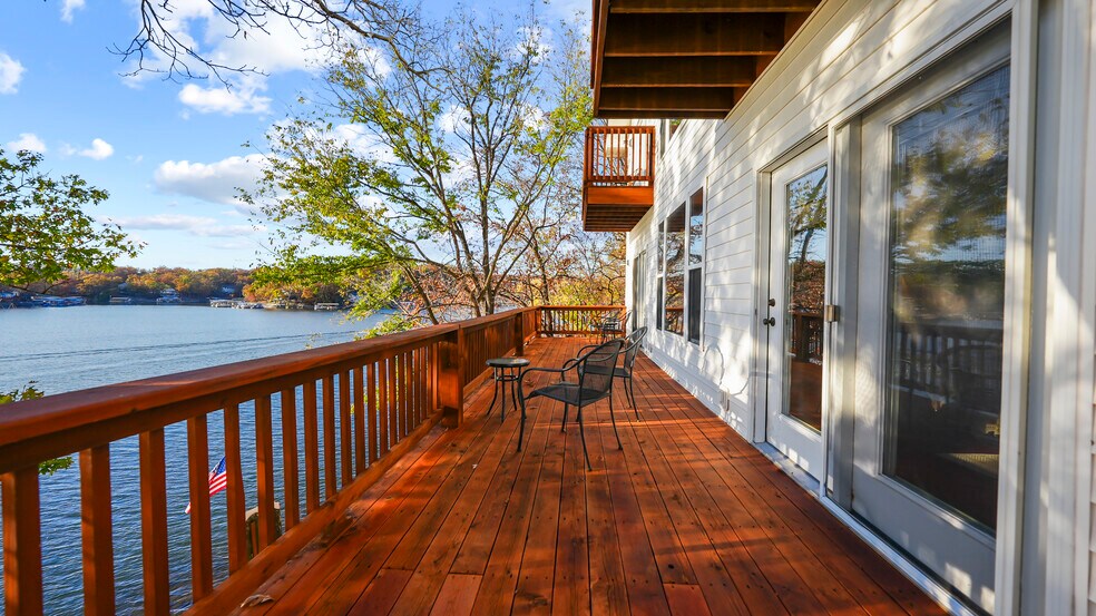 More Photos Of 1117 Dogwood Rd, Lake Ozark Multifamily For Sale