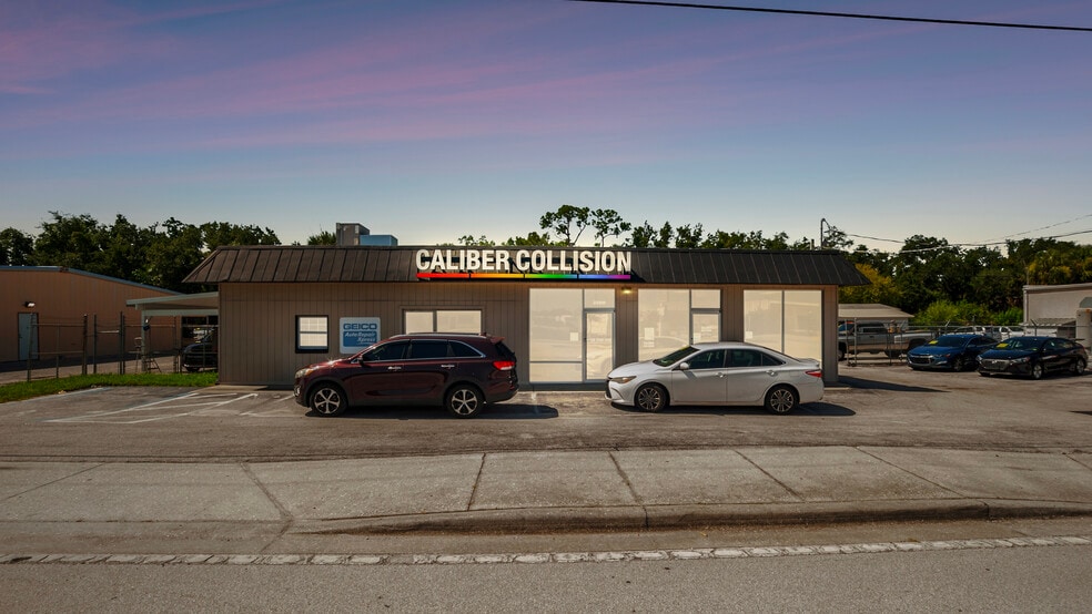 More Photos Of 23309 Harbor View Rd, Port Charlotte Auto Repair For Sale
