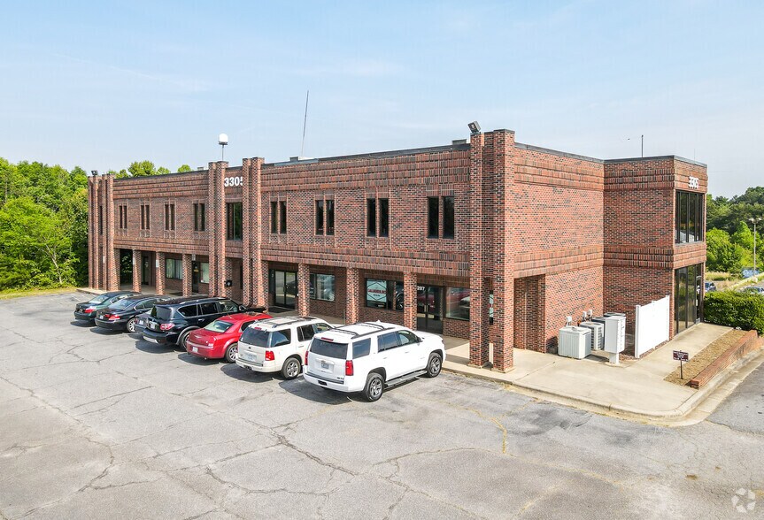 Primary Photo Of 3305 16th Ave SE, Conover Office For Lease