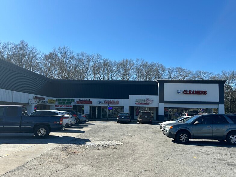 More Photos Of 1171-1181 S Hairston Rd, Stone Mountain Supermarket For Sale