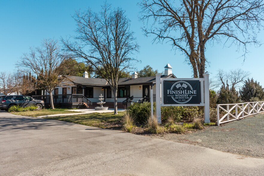 More Photos Of 1020 Penman Springs Rd, Paso Robles Winery Vineyard For Sale