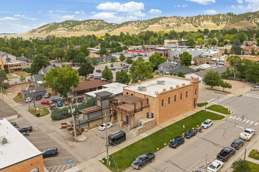 More Photos Of 701 N 5th St, Spearfish Restaurant For Sale