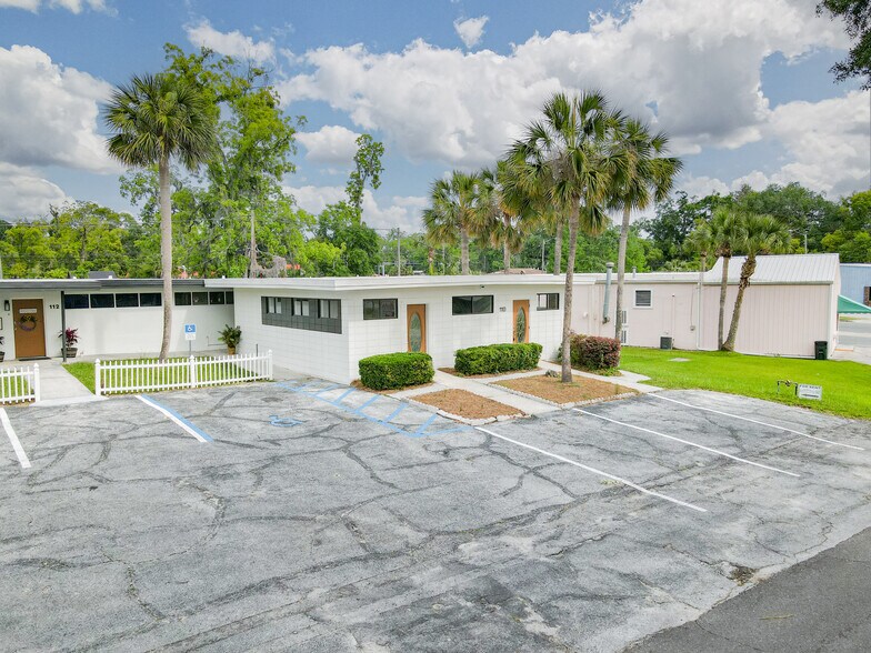 More Photos Of 110-112 Irvin Ave SW, Live Oak Medical For Sale