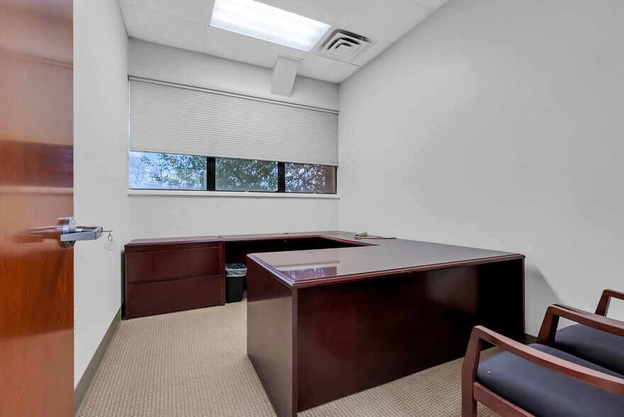 More Photos Of 3443 Route 66, Neptune Medical For Lease