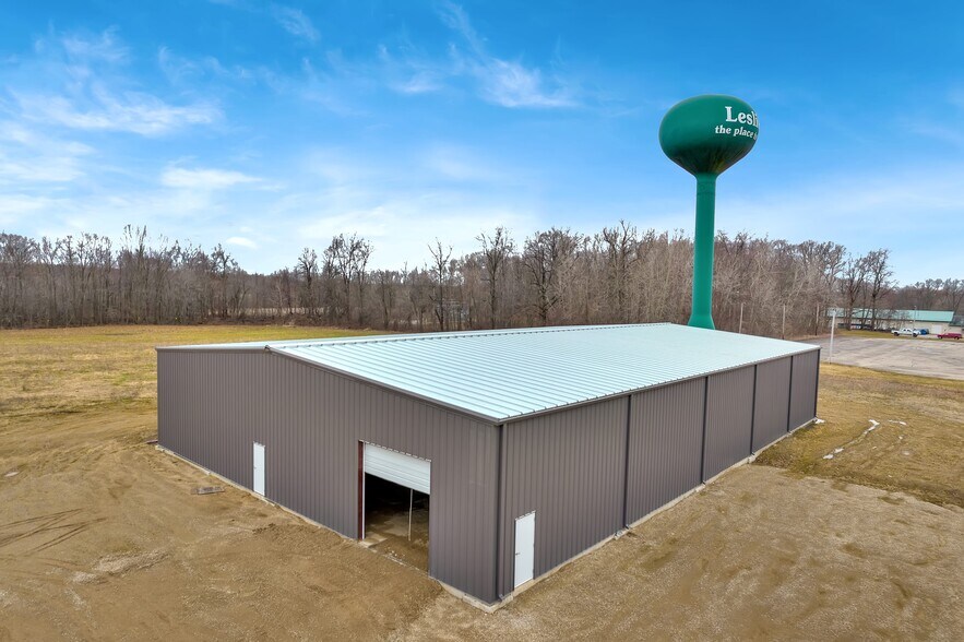 Primary Photo Of 833 Rice St, Leslie Warehouse For Sale