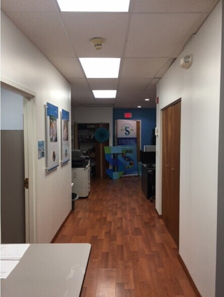 More Photos Of 7-15 Harvard St, Brookline Storefront Retail Office For Lease