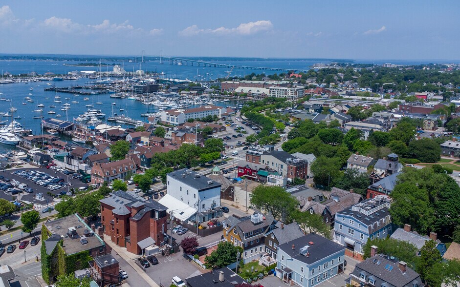 More Photos Of 28 Pelham St, Newport Office For Sale