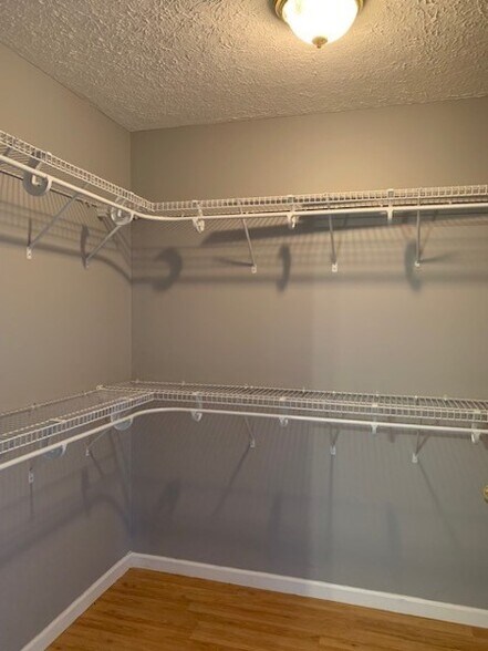 More Photos Of 1420 Hills Chapel Rd, Manchester Apartments For Sale