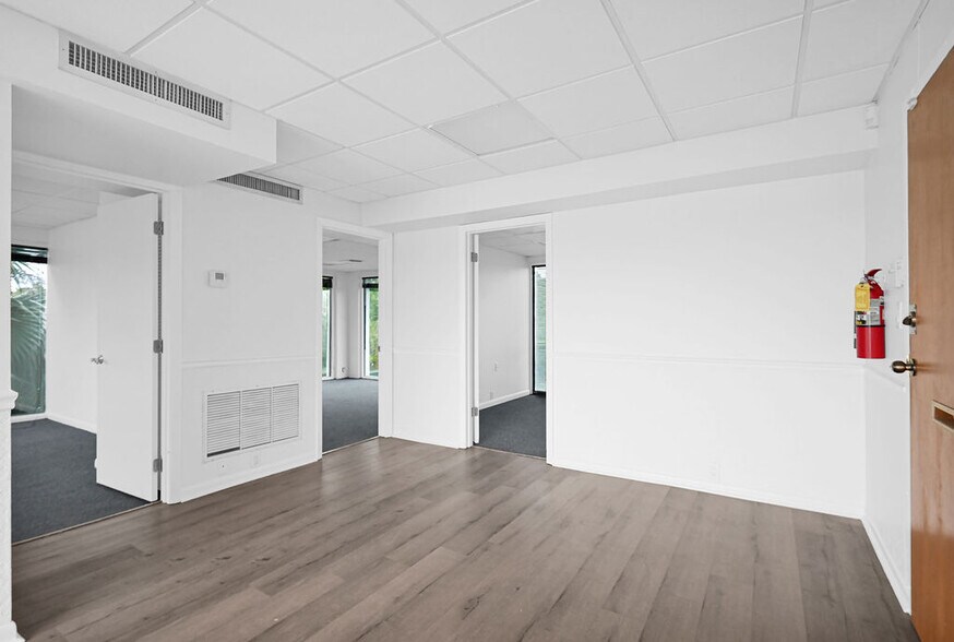 More Photos Of 150 E Davie Blvd, Fort Lauderdale Medical For Lease