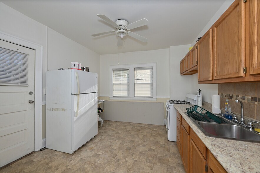 More Photos Of 3908 Denison Ave, Cleveland General Retail For Sale