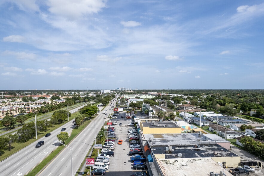 More Photos Of 14101-14115 S Dixie Hwy, Palmetto Bay Unknown For Lease