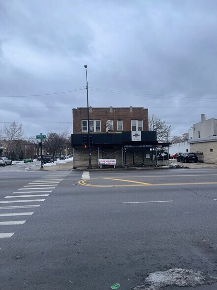 More Photos Of , Chicago Unknown For Sale