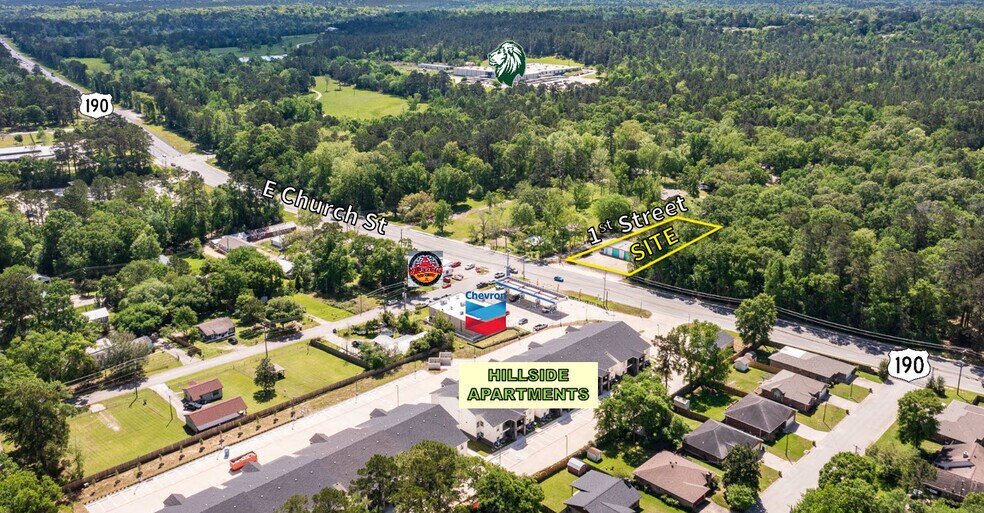 More Photos Of 910 E Church St, Livingston Service For Sale