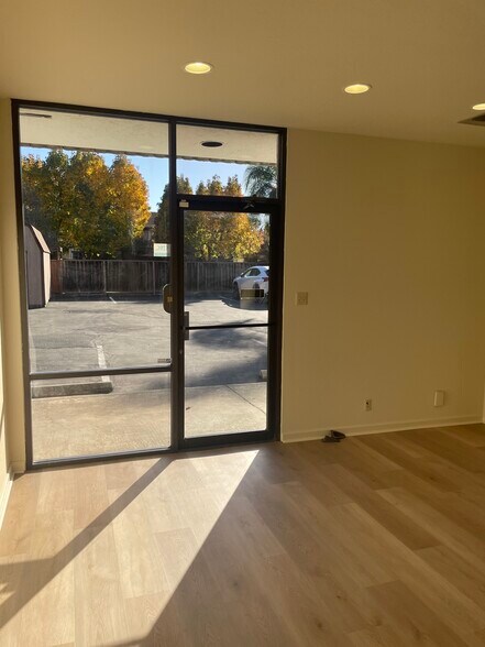 More Photos Of 96 W Campbell Ave, Campbell Office For Lease