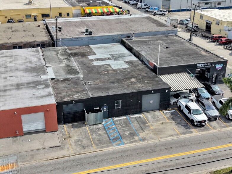 More Photos Of 4725 E 10th Ave, Hialeah Service For Lease