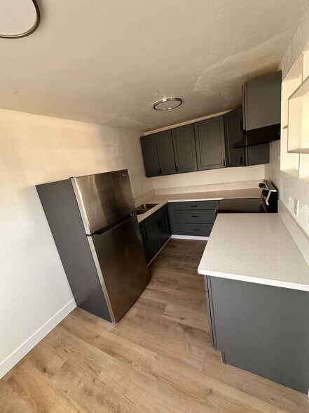 More Photos Of 2030 Sunrise Ave, Las Vegas Apartments For Sale