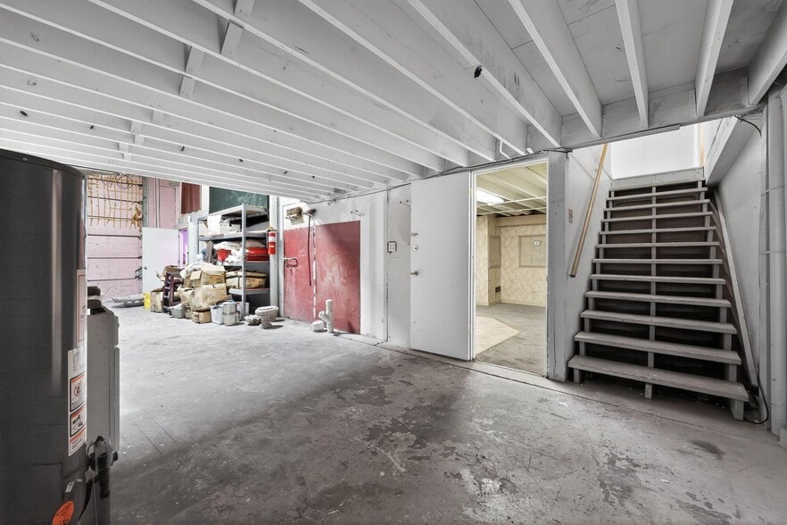 More Photos Of 7235-7241 Calumet Ave, Hammond Freestanding For Sale