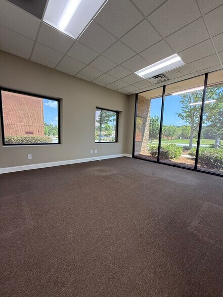 More Photos Of 4135 Industry Way, Flowery Branch Warehouse For Lease