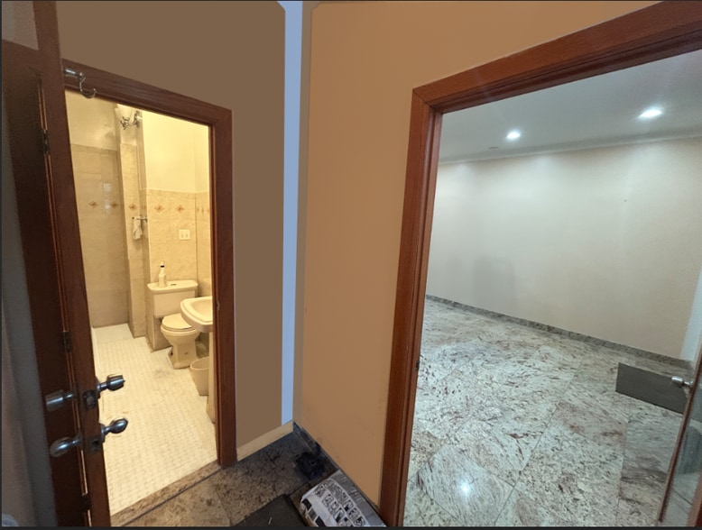 More Photos Of 590 Onderdonk Ave, Ridgewood Storefront Retail Residential For Lease