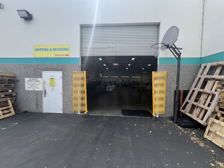 More Photos Of 3540 Cadillac Ave, Costa Mesa Manufacturing For Lease