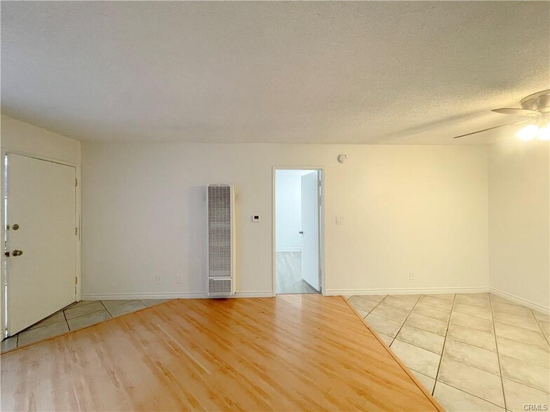 More Photos Of 13717 Chadron Ave, Hawthorne Apartments For Sale