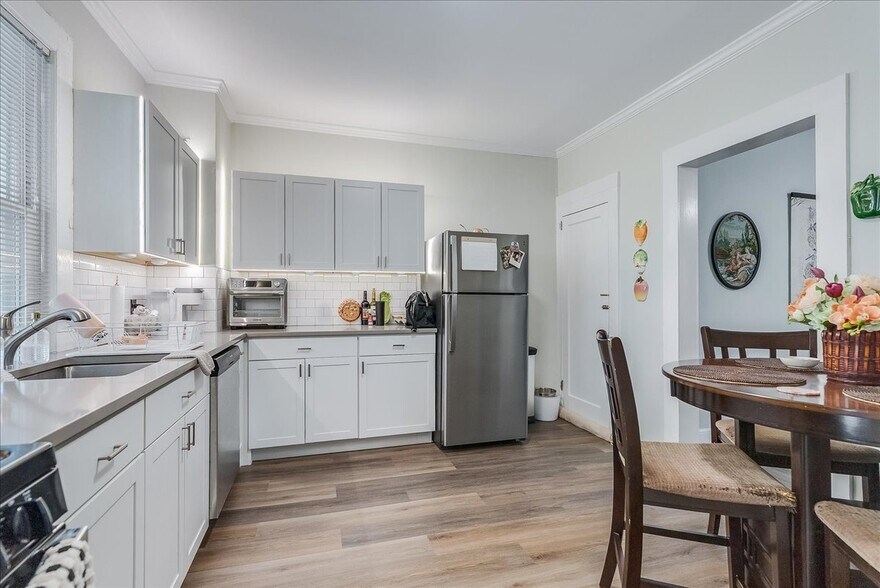 More Photos Of 125 Washington St, Morristown Apartments For Sale