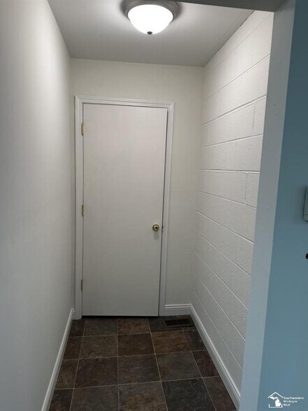 More Photos Of 8736 Swan Creek Rd, Newport Freestanding For Lease