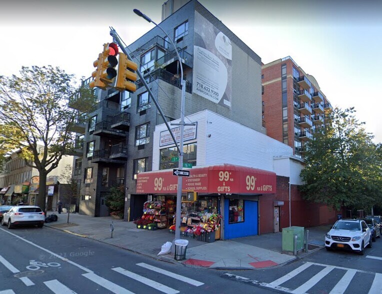 Primary Photo Of 570 5th Ave, Brooklyn Storefront Retail Office For Lease