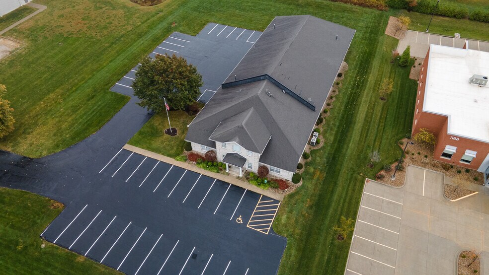 More Photos Of 1186 S State Route 157, Edwardsville Loft Creative Space For Sale