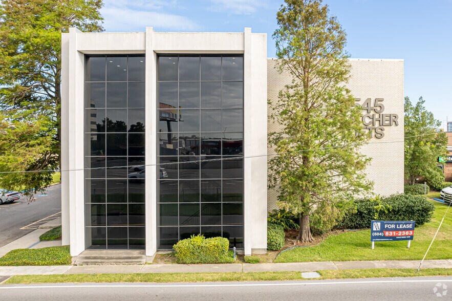 More Photos Of 3545 N I-10 Service Rd, Metairie Office For Sale