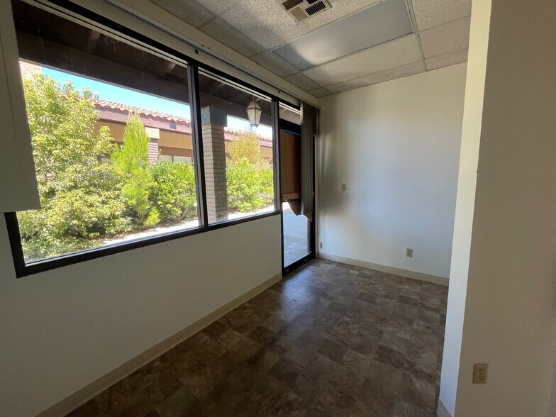 More Photos Of 22706-22762 Aspan St, Lake Forest Unknown For Lease