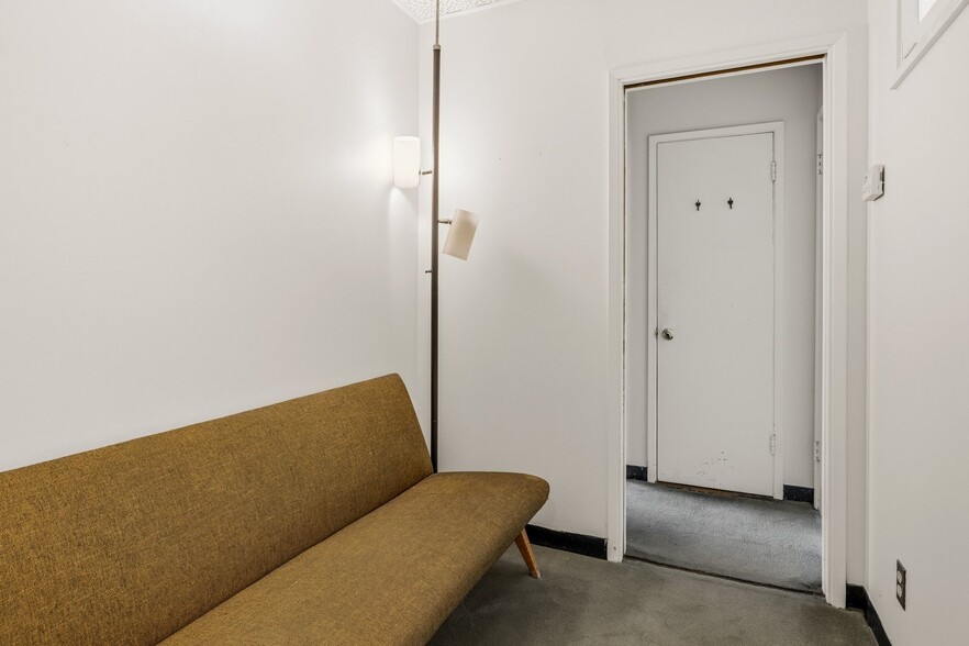 More Photos Of 3021 Telegraph Ave, Berkeley Medical For Sale