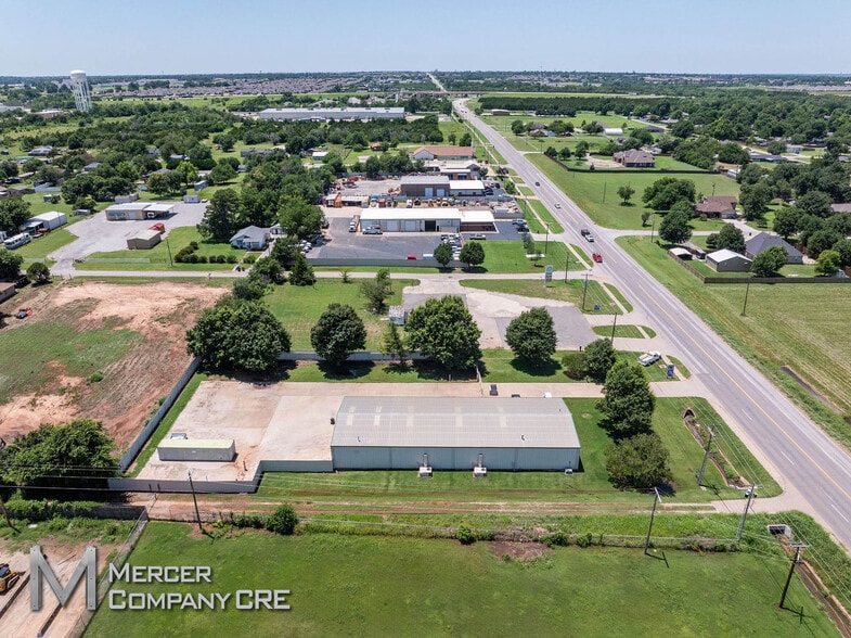 More Photos Of 10108 NW 10th St, Yukon Warehouse For Sale